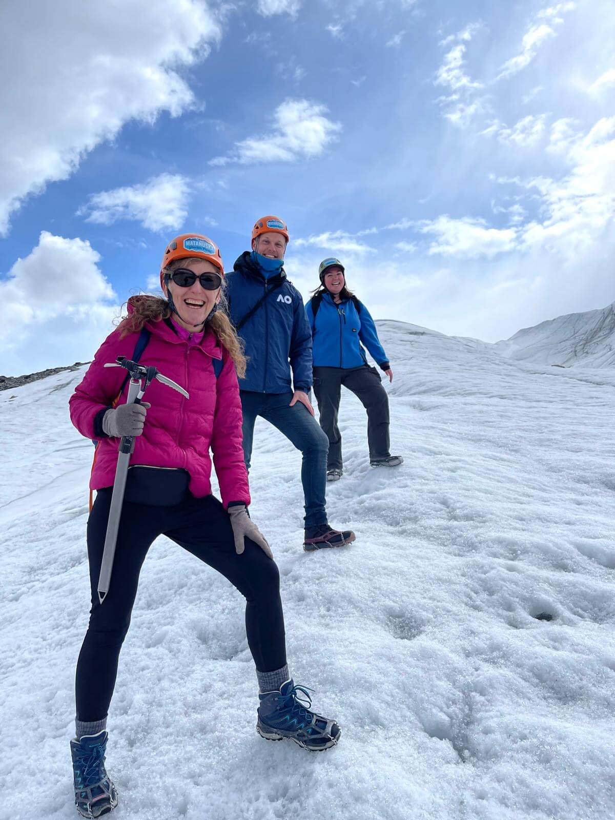 Group tours of the Matanuska Glacier